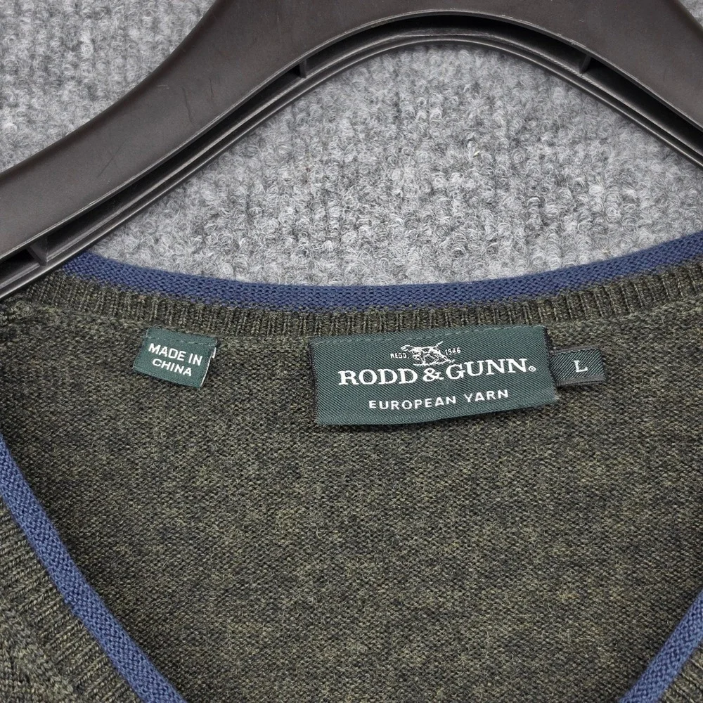 Rodd & Gunn Mens V-Neck Sweater Olive Green 100% Extrafine Merino‎ Wool Large L